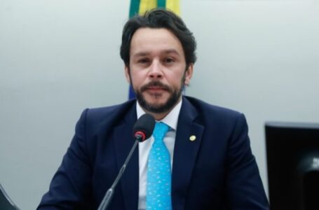 Mário Jr celebra a licitação para novo Nair e diz que ainda espera o “prefeito do palanque”, sobre gestão de Galinho