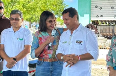 “São coisas simples que transformam a vida das pessoas”, diz prefeita Vilma sobre entrega de barracas padronizadas