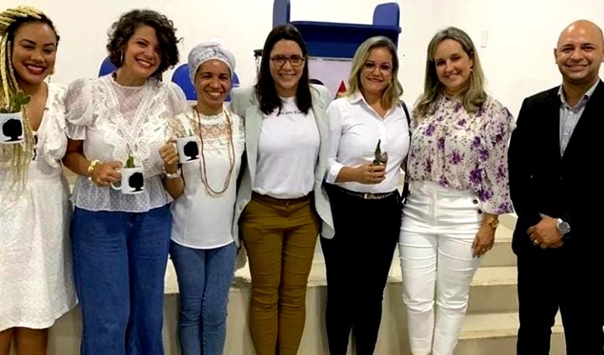 215a07ad-05e4-4a47-8f7e-6716f4427a46